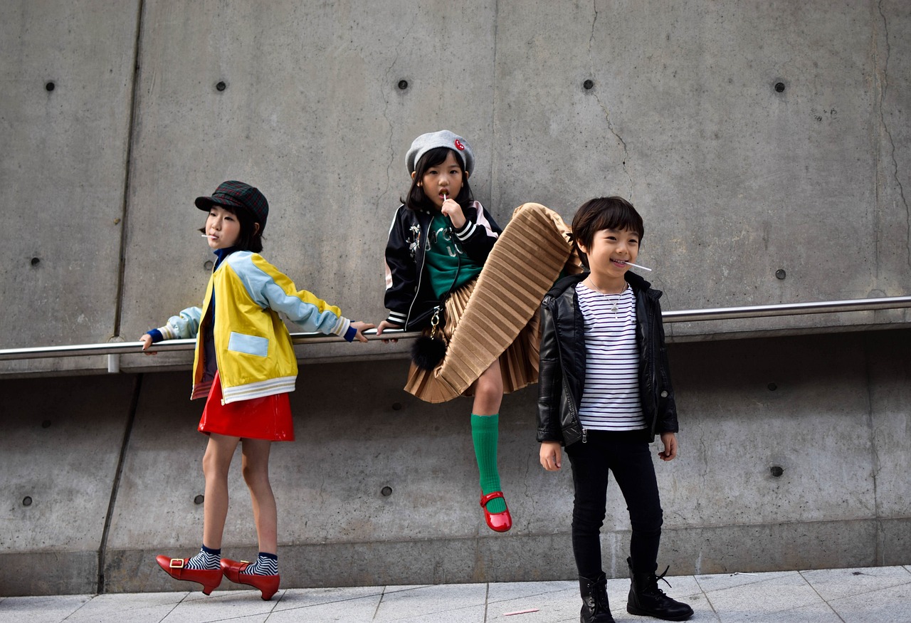 冬天小代怀代生套餐生的孩子怎么穿衣服（冬天小代怀代生套餐生的孩子怎么穿衣服不容易感冒）